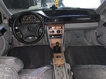 салон мерс 211: Mercedes-Benz W124: 1991 г., 2.3 л, Ручные, Газ, Седан — 6