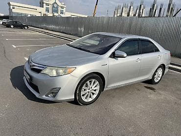 corolla 2004: Toyota Camry: 2012 г., 2.5 л, Вариатор, Гибрид, Седан — 5