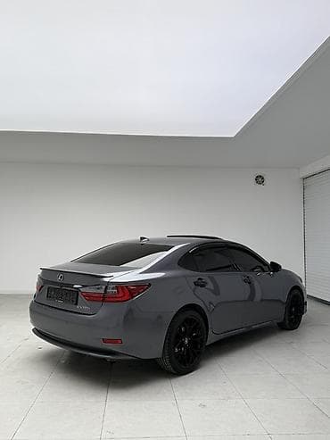 low ll: Lexus ES: 2017 г., Гибрид, Седан — 6