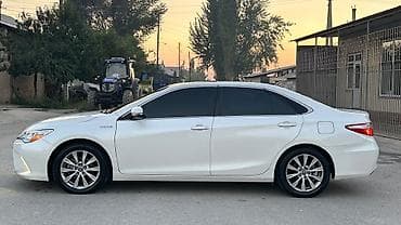 s coupe: Toyota Camry: 2017 г., 2.5 л, Автомат, Гибрид, Седан — 2