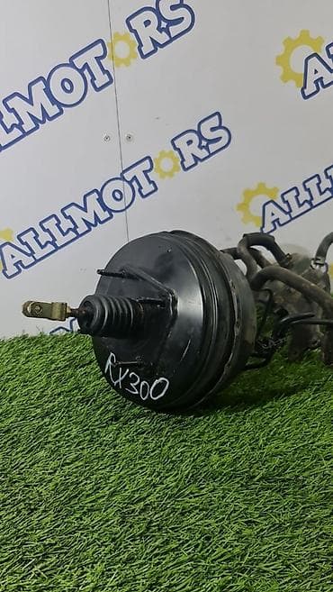 Lexus RX300 2001г. тормозной вакуум