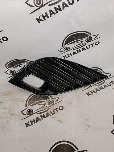 заглушки туманников: Декоративные накладки Пластик, Toyota, 2018 г. — 1