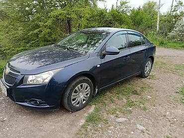 авто подголовник: Chevrolet Cruze: 2010 г., Седан — 3