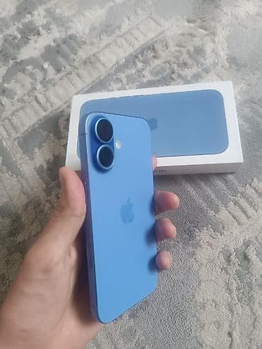iphone 16 бу: IPhone 16, Б/у, 256 ГБ, Голубой, Защитное стекло, Чехол, Коробка, 89 % — 5