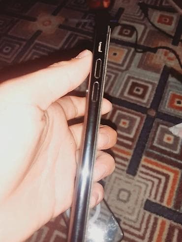 netta u: IPhone Xs, 64 ГБ, Space Gray, Защитное стекло, 76 % — 7