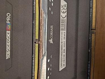 Техника и электроника: Оперативная память (RAM) для ПК, Б/у, Corsair, 32 ГБ, DDR4, 3600 МГц — 2