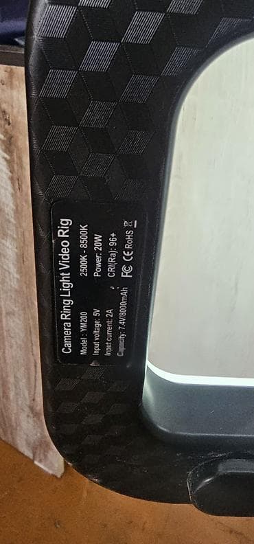 студийный свет: Светодиодный прямоугольный свет на штативе для фото/видео (Camera Ring — 3