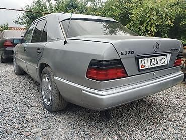 124 купе: Mercedes-Benz E-Class: 1991 г., 2.2 л, Механика, Бензин, Седан — 5