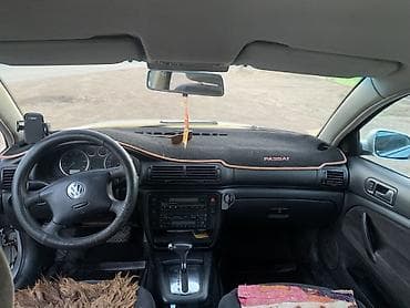 приус 2004: Volkswagen Passat Variant: 2002 г., 2 л, Автомат, Бензин, Универсал — 4