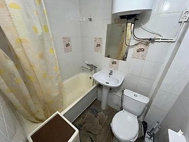 по набережной: 3 комнаты, 65 м², 104 серия, 3 этаж, Евроремонт — 9