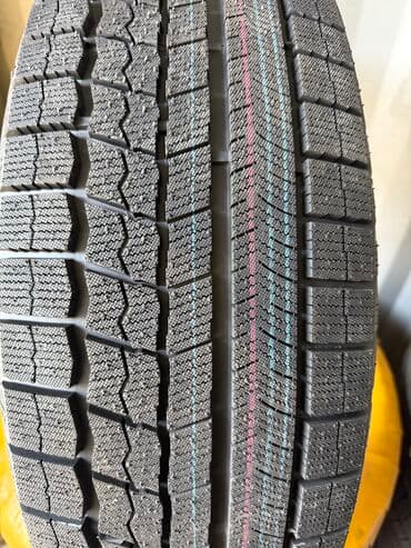 центр шины: Шины 255 / 60 / R 20, Зима, Новый, Комплект, Внедорожные (АТ/МТ) — 3