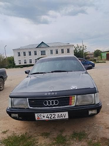 Унаа сатуу: Audi 100: 1988 г., Кол менен иштөөчү, Бензин, Седан — 1