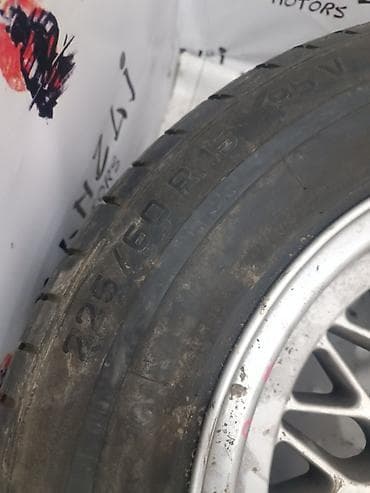 Колесо летнее PIRELLI P600 на литом диске Параметры: - Размер шины — 3