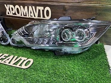 Комплект передних фар Toyota 2019 г., Новый, Аналог