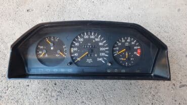 запчасти на корейские авто конт 15г бишкек фото: Щиток приборов Mercedes-Benz — 1