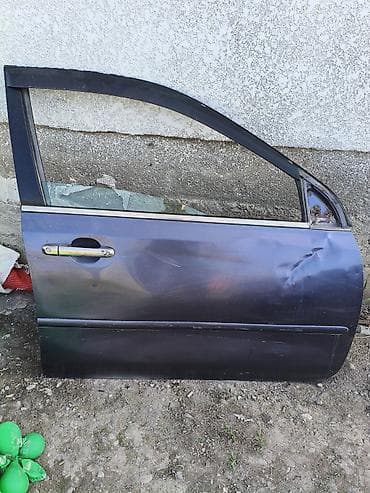 бак на пасат: Дверь Задняя правая Honda, Б/у, Оригинал — 1