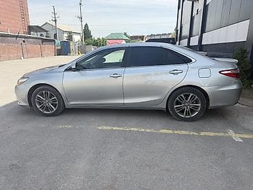 Toyota Camry: 2017 г., 2.5 л, Автомат, Бензин, Седан