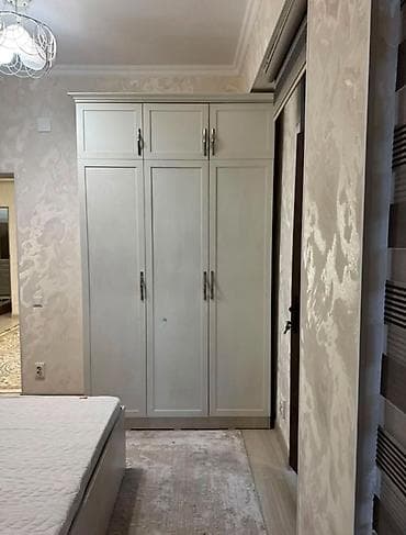 Кыймылсыз мүлк: 3 бөлмө, Спорт сарайы Кыймылсыз мүлк агенттиги, Жаныбарлары жок, 1 жылдан баштап, Толугу менен эмереги бар — 6