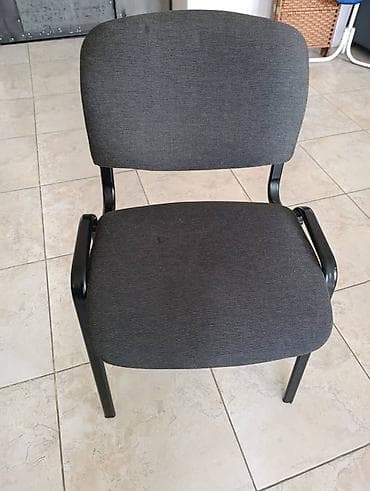Офисный стул, Б/у, цвет - Серый, Железо at lalafo.kg Офисный стул, Б/у, цвет - Серый, Железо
