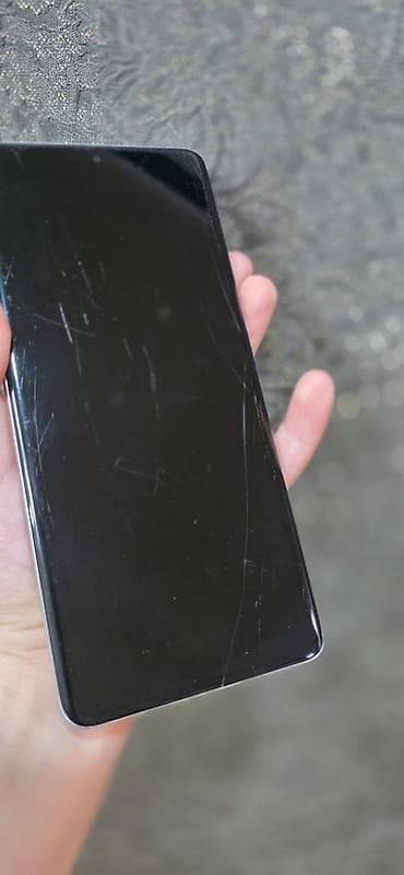 phone 6: Samsung Galaxy S21 Ultra, Б/у, 256 ГБ, цвет - Серебристый — 1