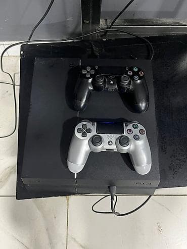 Игровая консоль Sony PlayStation 4 (плоский корпус, серия