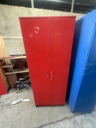 Продаю продам шкаф шифоньер 
Срочно 3500 
Б/у