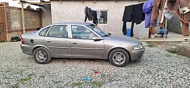 h 1: Opel Vectra: 1997 г., 1.8 л, Автомат, Бензин, Седан — 6