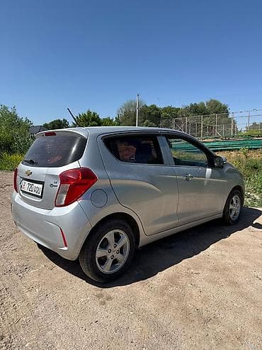 2017: Chevrolet Spark: 2017 г., 1 л, Автомат, Бензин, Хэтчбэк — 6