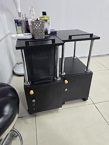 оборудование для: Продаётся все для салона реклайнеркушетка помощники трон — 4