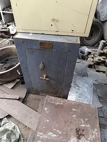 max safe: Металлические сейфы/шкафы для мастерской и гаража. любой по 3500т.сом — 5