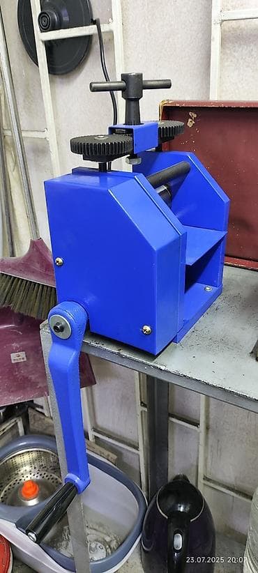 каток ручной: Ручной вальцовочный станок для листового металла/проволоки - Тип — 3