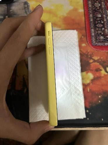 сколько стоит айфон 5с: IPhone 5c, Желтый — 5