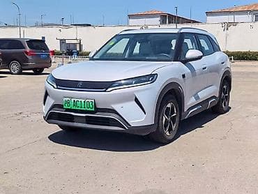 BYD Yuan Up: 2025 г., 0.1 л, Автомат, Электромобиль, Кроссовер
