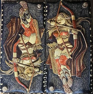 Нарды. Шахматы настольные игры из натурального дерева. -