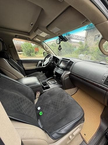 Продажа авто: Toyota Land Cruiser: 2007 г., 4.7 л, Автомат, Газ, Внедорожник — 4