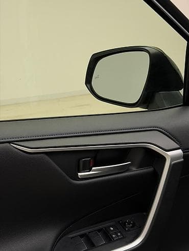 нехсия равон: Toyota RAV4: 2020 г., 2.5 л, Вариатор, Гибрид, Кроссовер — 9