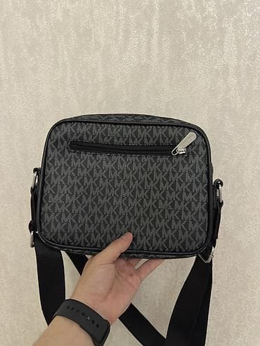 samsung dex: Сумка через плечо Michael Kors - Модель: кросс-боди/мессенджер с — 4