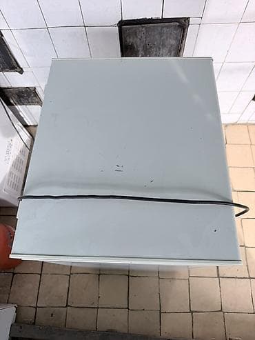 продам пылесос: Морозильный ларь Hisense BD-100 - Тип: горизонтальный морозильный — 2