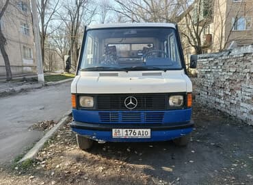 зимние шины на грузовые автомобили: Грузовик, Mercedes-Benz, Дубль, 3 т, Б/у — 1