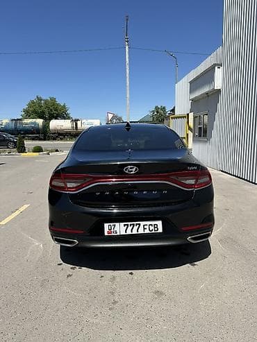 4 вд: Hyundai Grandeur: 2019 г., 2.4 л, Автомат, Гибрид, Седан — 2