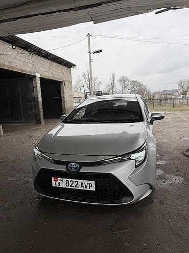 lexus ct: Toyota Corolla: 2020 г., 1.8 л, Вариатор, Гибрид, Седан — 1