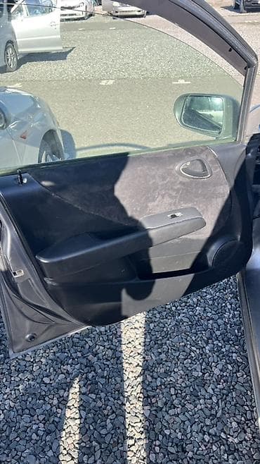 таота филдер: Honda Fit: 2004 г., Автомат, Бензин, Хэтчбэк — 6