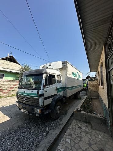 9 r20: Mercedes-Benz : 1994 г., 6 л, Механика, Дизель, Фургон — 1