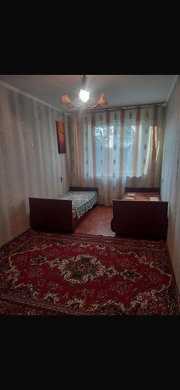 Недвижимость: Адрес Московская крапинка 
депозит 10.000 сом — 4