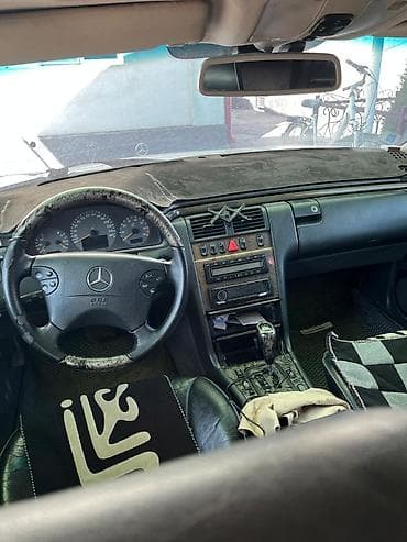 step rf3: Mercedes-Benz E-Class: 2001 г., 3.2 л, Автомат, Бензин, Седан — 8