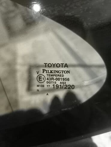 крыло хайлендер: Стекло Заднее левое Toyota, Б/у, Оригинал — 3