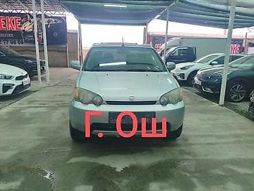Honda HR-V: 2001 г., 1.6 л, Автомат, Бензин, Кроссовер