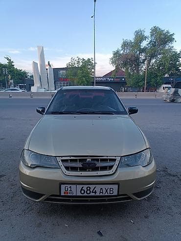 Daewoo Nexia: 2011 г., 1.6 л, Механика, Бензин, Седан
