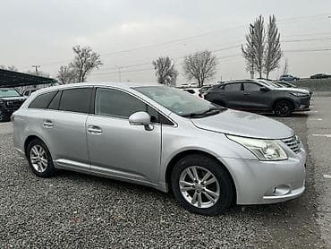 Toyota Avensis: 2009 г., 2 л, Автомат, Бензин, Универсал — 2
