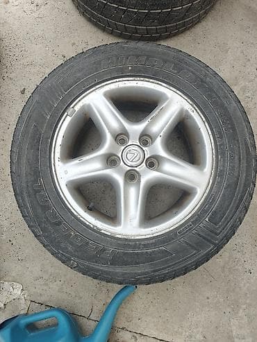 70: Продаю Комплект дисков с зимними шинами на Lexus Rx 300 — 3